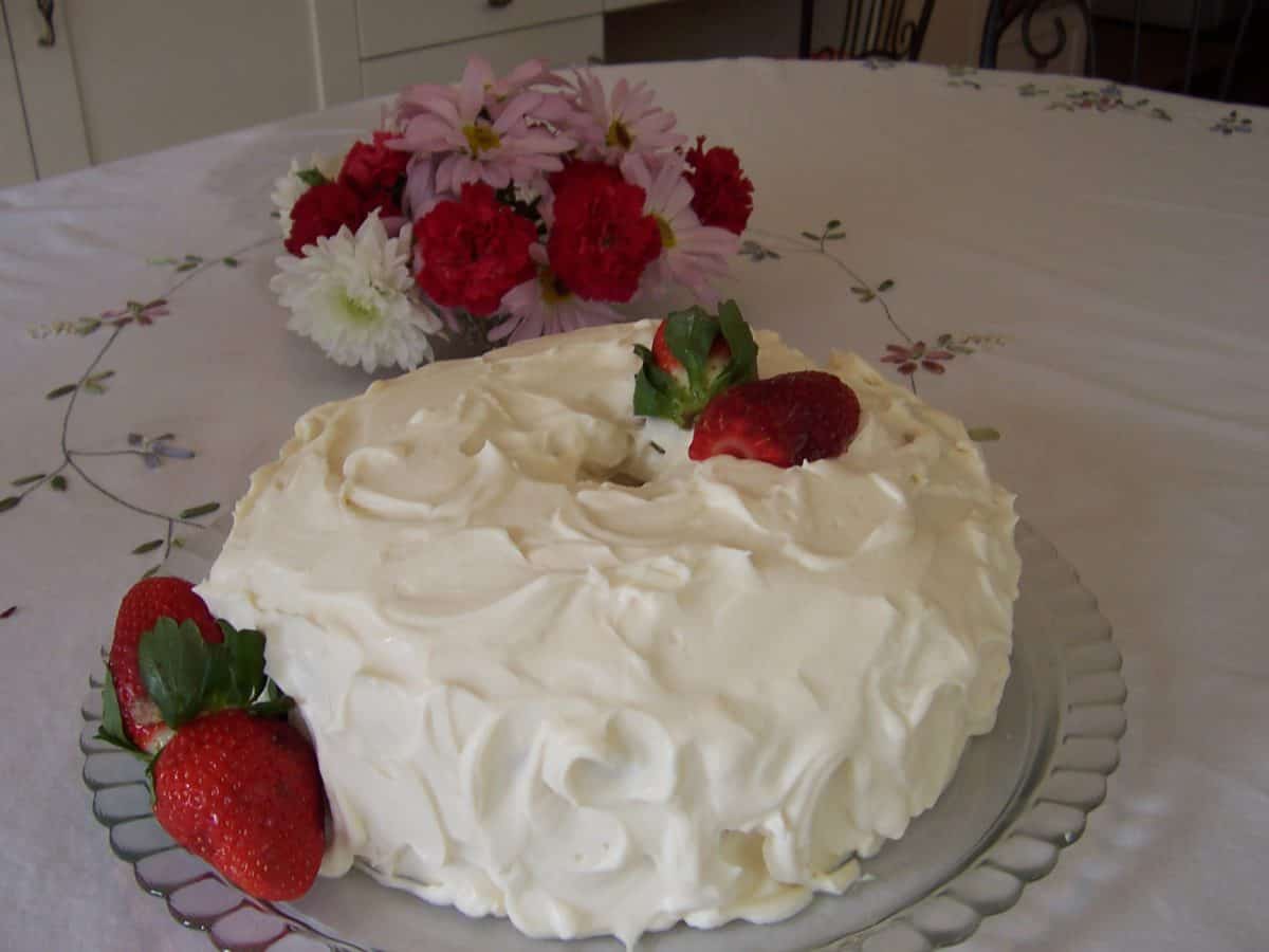 Classic Vanilla Layer Cake with Mascarpone Icing