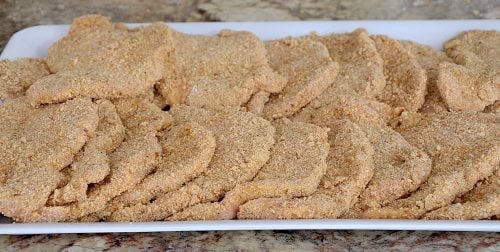 Breaded cutlets on a platter