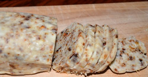 savory-goat-cheese-shortbread