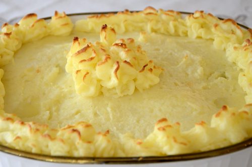 golden-brown-potato-topping-of-shepherd's-pie