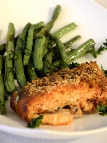 Crispy air fried trout with southwestern spicy crust served with air fried green beans with garlic and parsley.