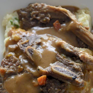 Short ribs in a rich Irish Whiskey sauce over mashed potatoes.
