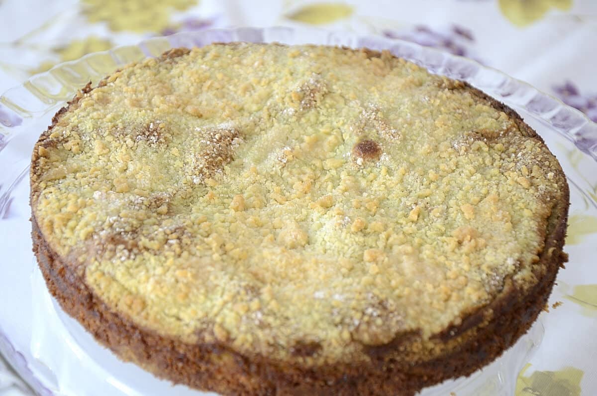 Italian crumb cake with pistachio cream filling fresh from the oven.